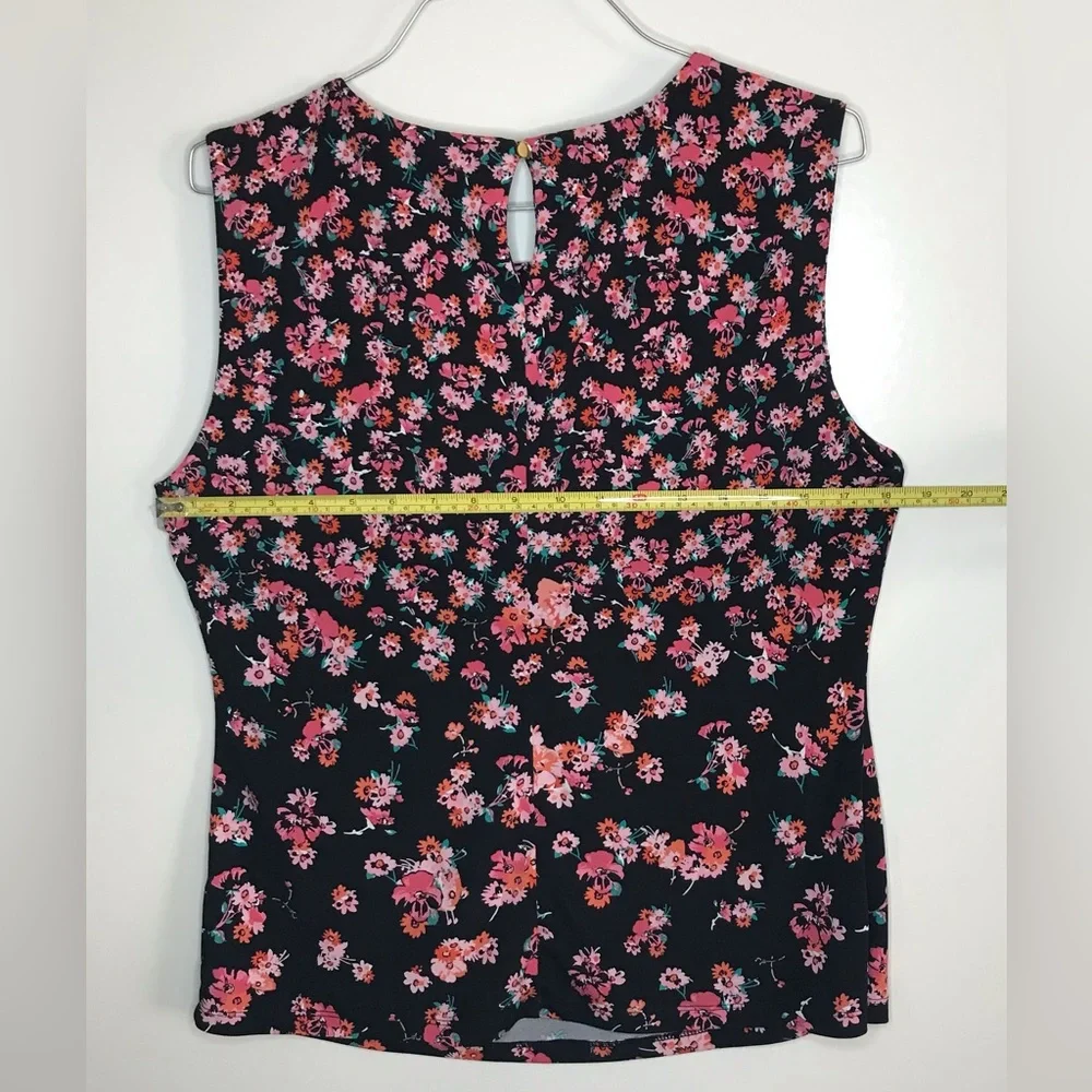 Calvin Klein sleeveless top L - Picture 4 of 4